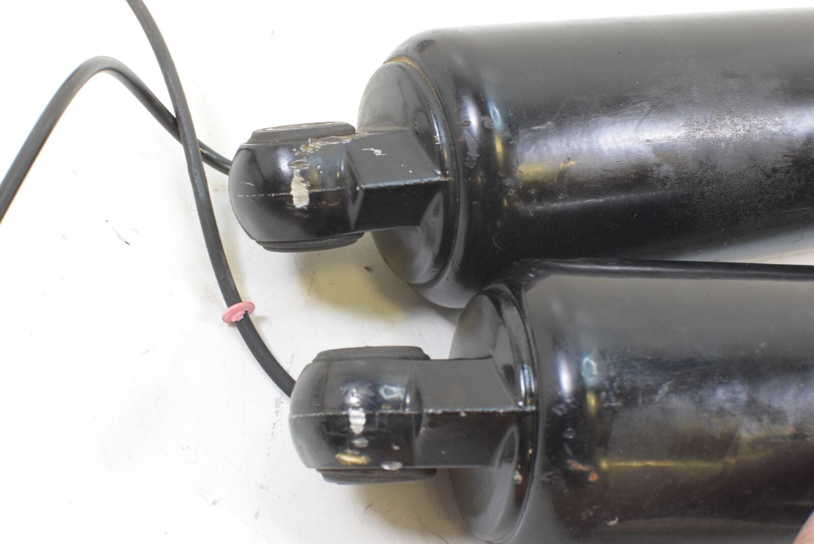 2004 Harley FLHTCSE CVO Electra Glide Rear Shock Damper Set 13" 54565-09 {{ shop.shopifyCountryName }} - Mototech271