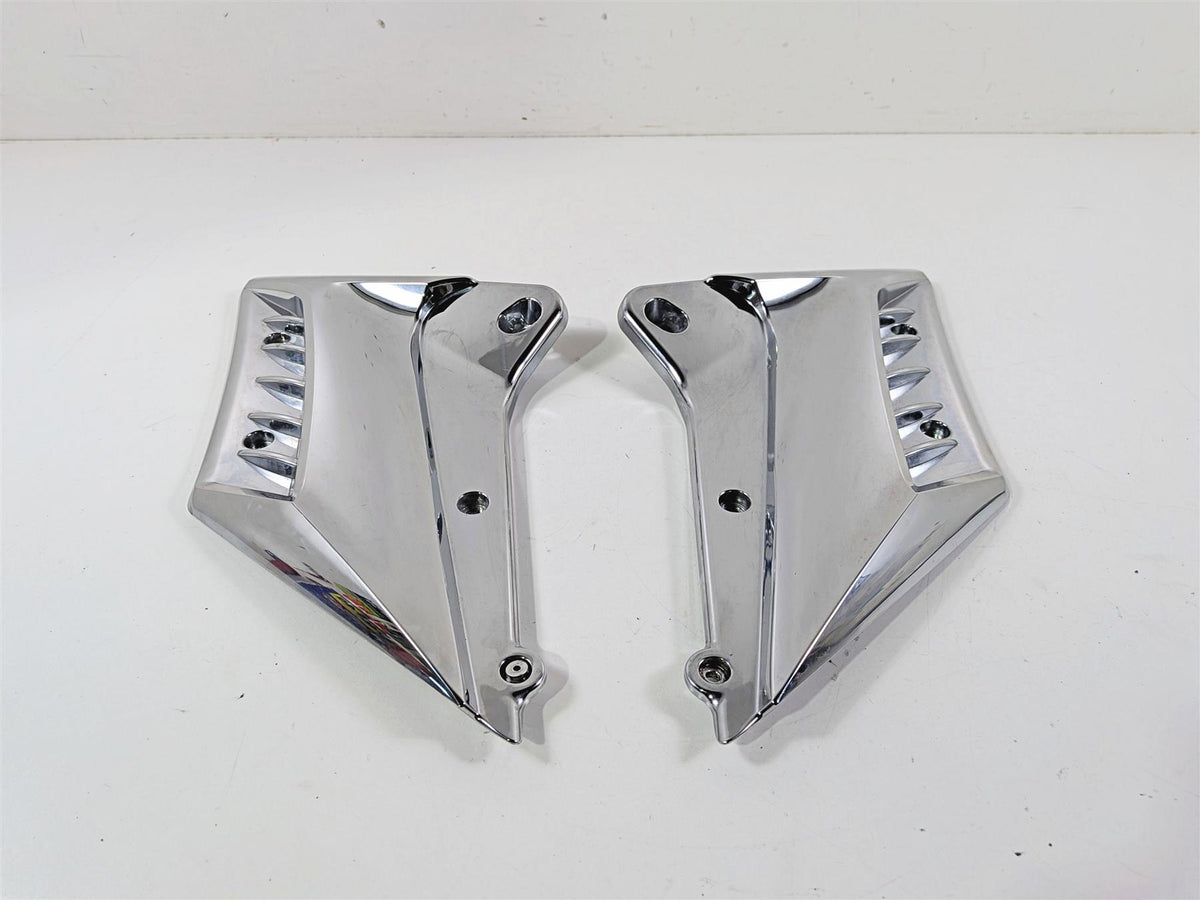 2009 Yamaha Waverunner FX1800 Cruiser Chrome Side Cover Set F1W-U377G-01 {{ shop.shopifyCountryName }} - Mototech271