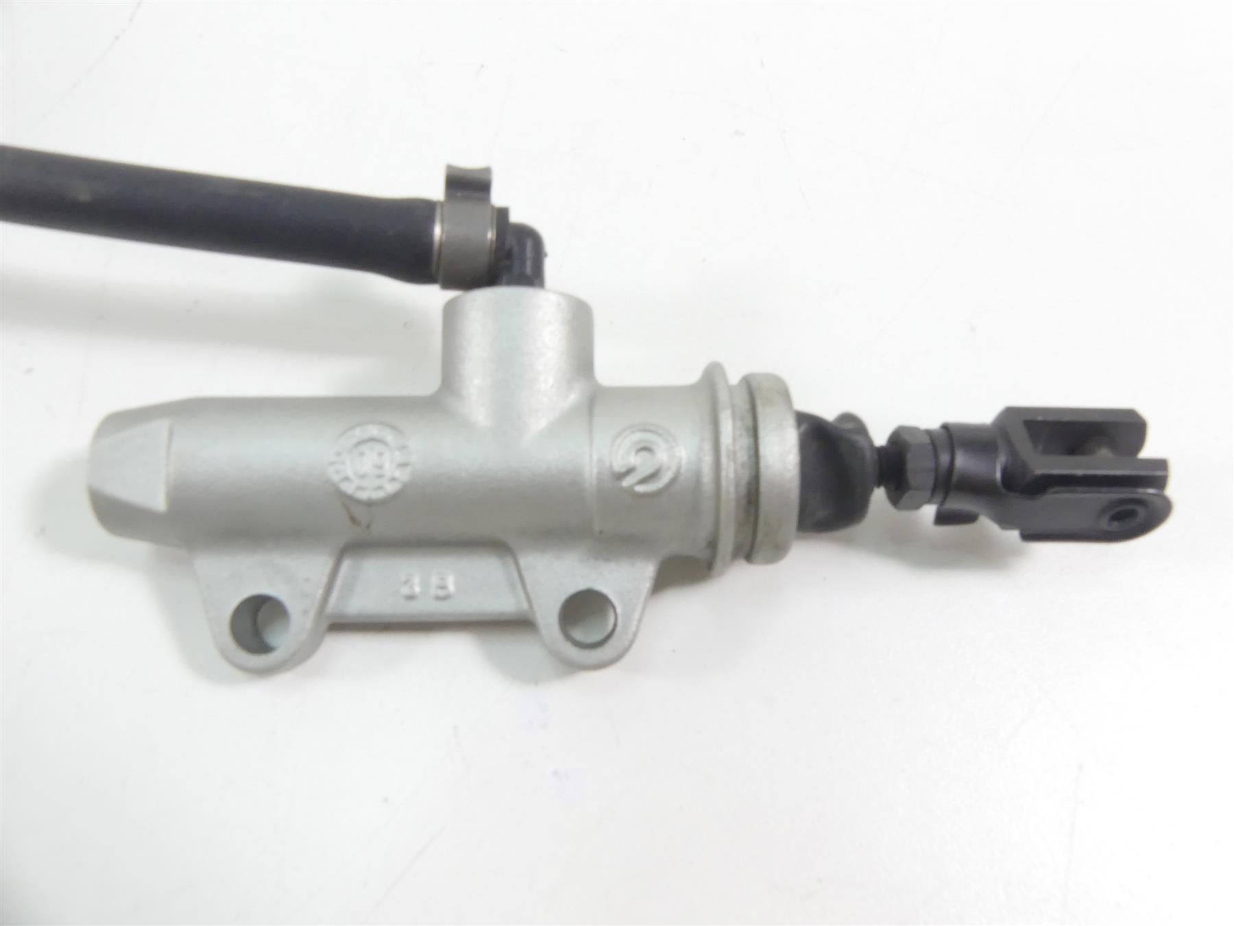 2009 BMW R1200GS K25 Rear Brembo Brake Master Cylinder 34317699574 {{ shop.shopifyCountryName }} - Mototech271