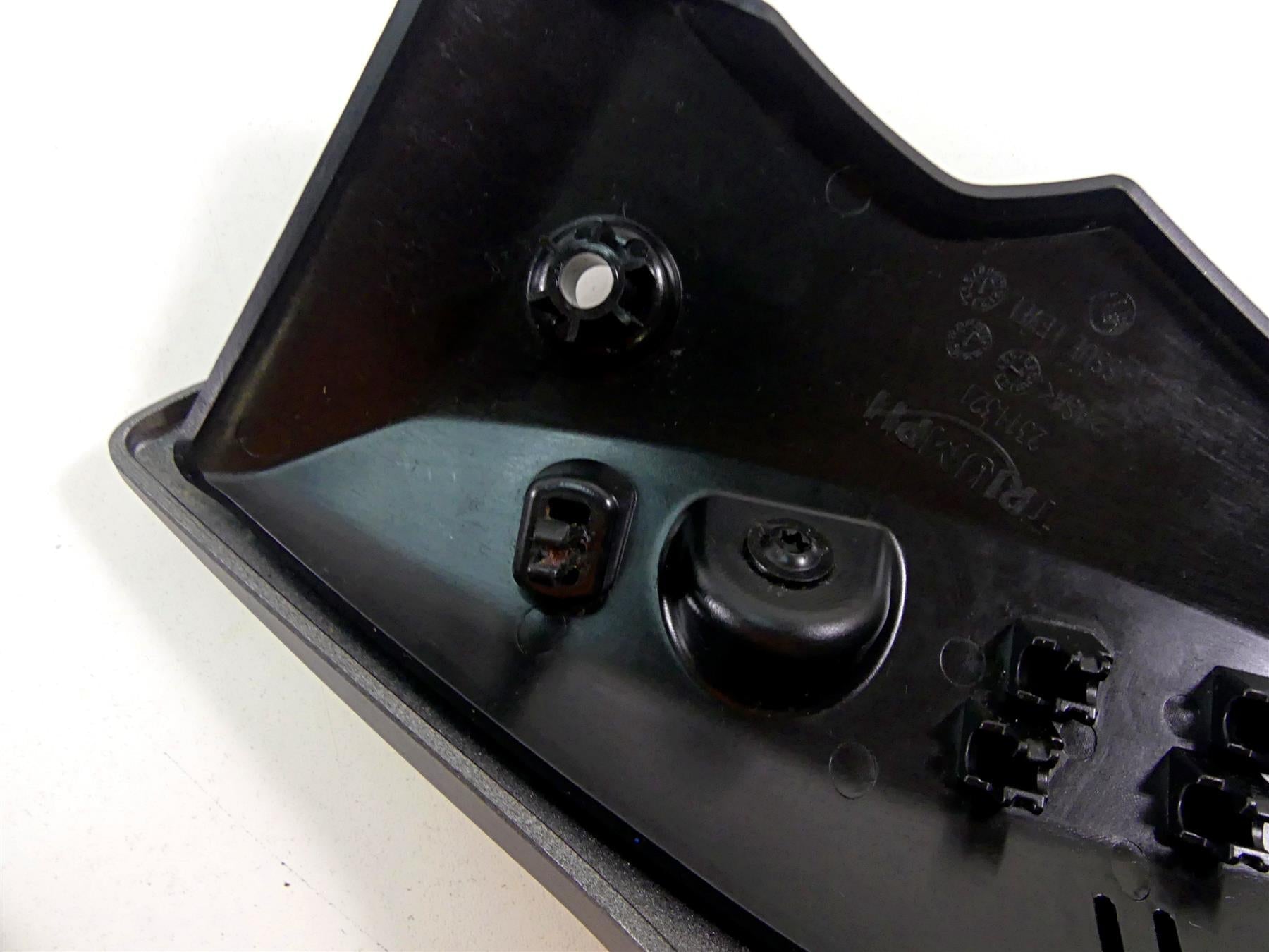 2022 Triumph Speed Triple 1200 RS Right Above Engine Side Cover T2311655 {{ shop.shopifyCountryName }} - Mototech271