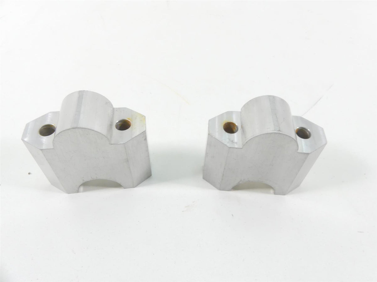 2007 Suzuki M109R VZR1800 Boulevard Handlebar Riser Extensions Holder {{ shop.shopifyCountryName }} - Mototech271