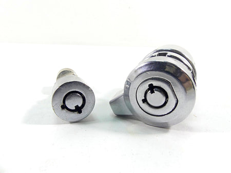 2011 Harley Softail FXS Blackline Ignition Switch Lock Set Vin -No Key 71400131 {{ shop.shopifyCountryName }} - Mototech271