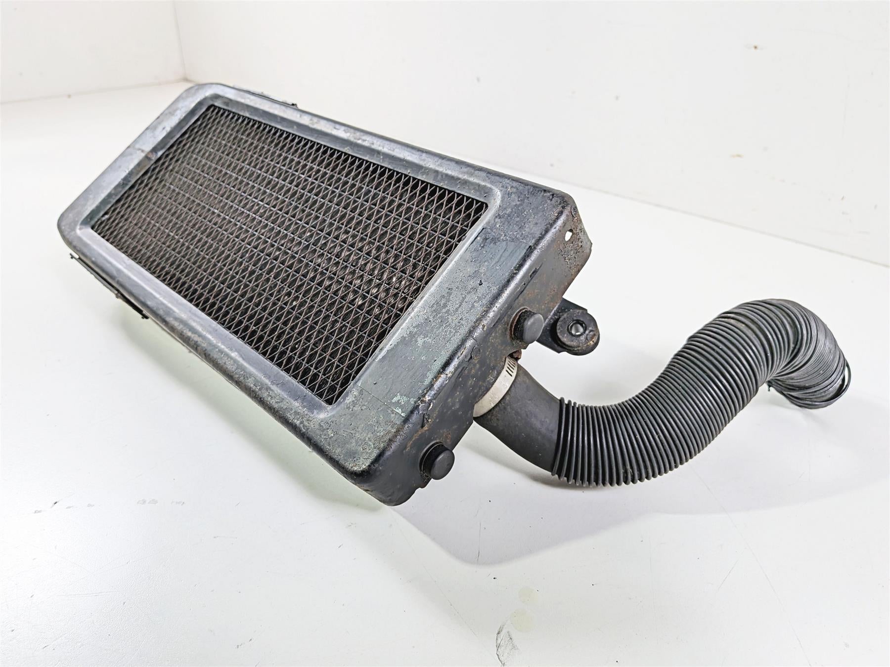 1995 Honda VT600 CD Shadow Deluxe Radiator 19010-MR1-003 19010-MR1-013 {{ shop.shopifyCountryName }} - Mototech271