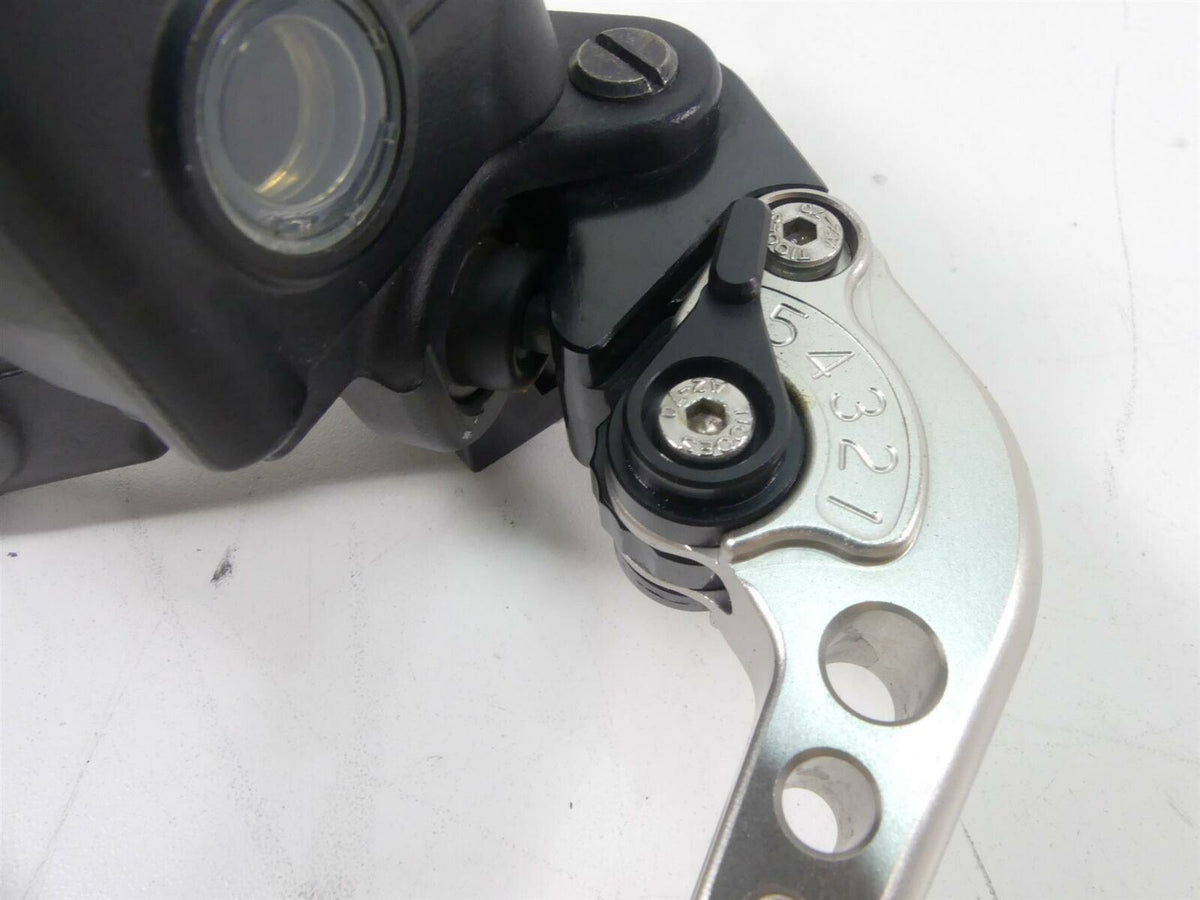 2020 Yamaha VMX17 1700 Front Brembo Brake Master Cylinder + Lever 2S3-W2587-00 {{ shop.shopifyCountryName }} - Mototech271
