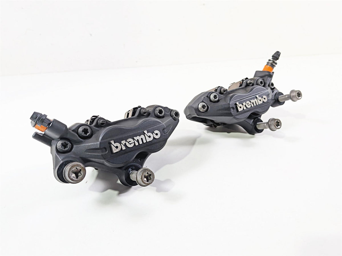 2023 BMW R nineT Scrambler K23 Front Brake Caliper Set 34117716717 34118563486 {{ shop.shopifyCountryName }} - Mototech271