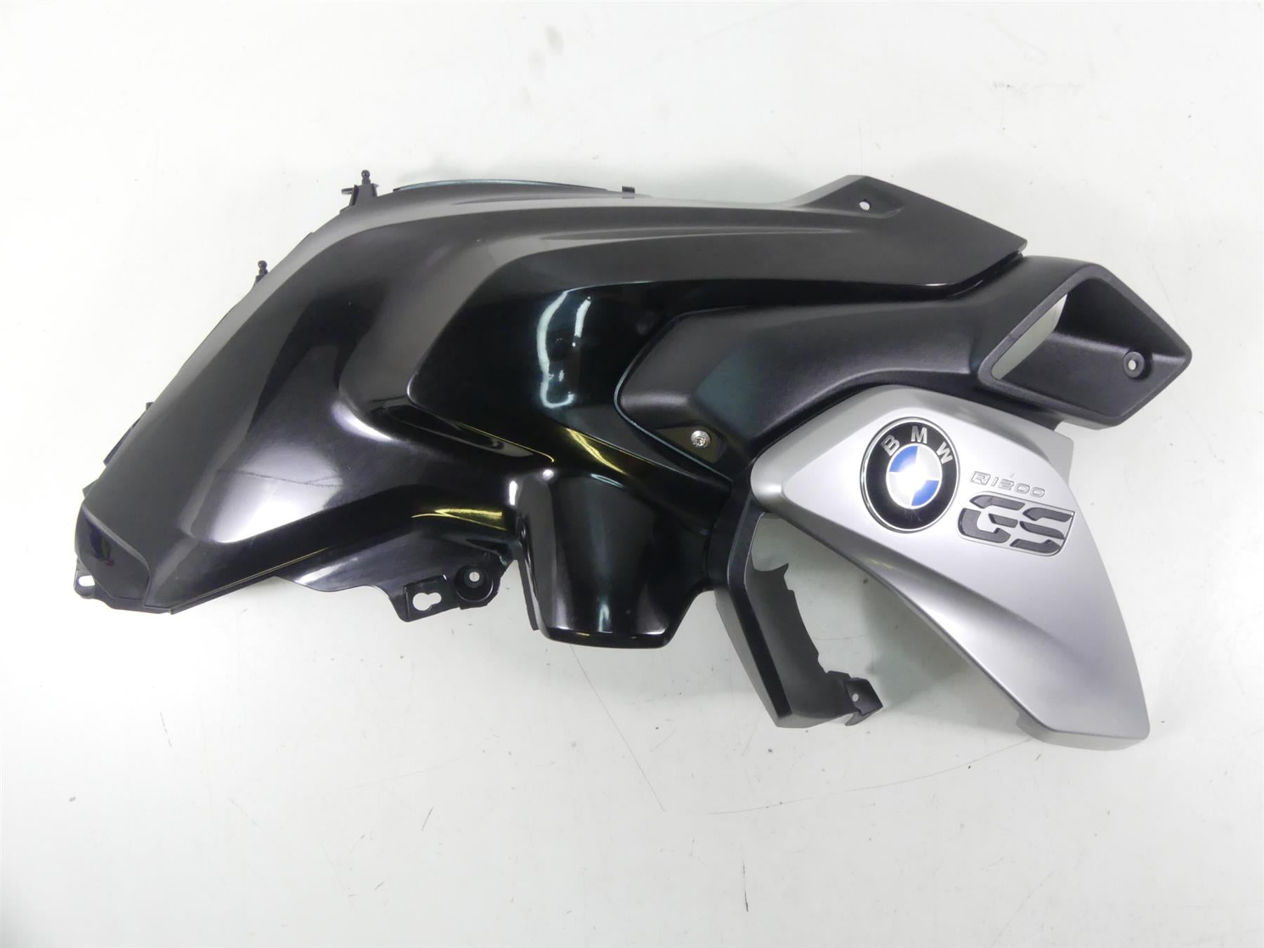 2016 BMW R1200GS K50 Right Side Fuel Tank Side Cover Fairing Set 46638533680