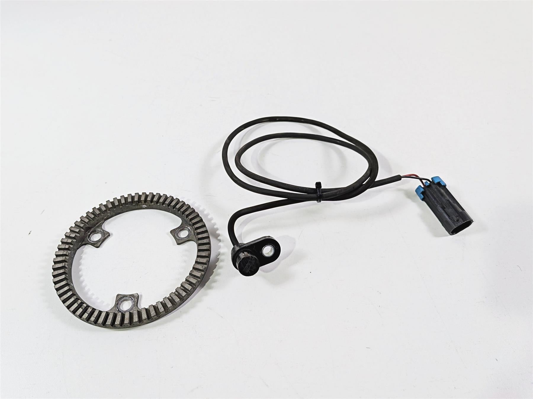 2013 Victory Vision Tour Front Abs Brake Wheel Speed Sensor 4013251 4081069 {{ shop.shopifyCountryName }} - Mototech271