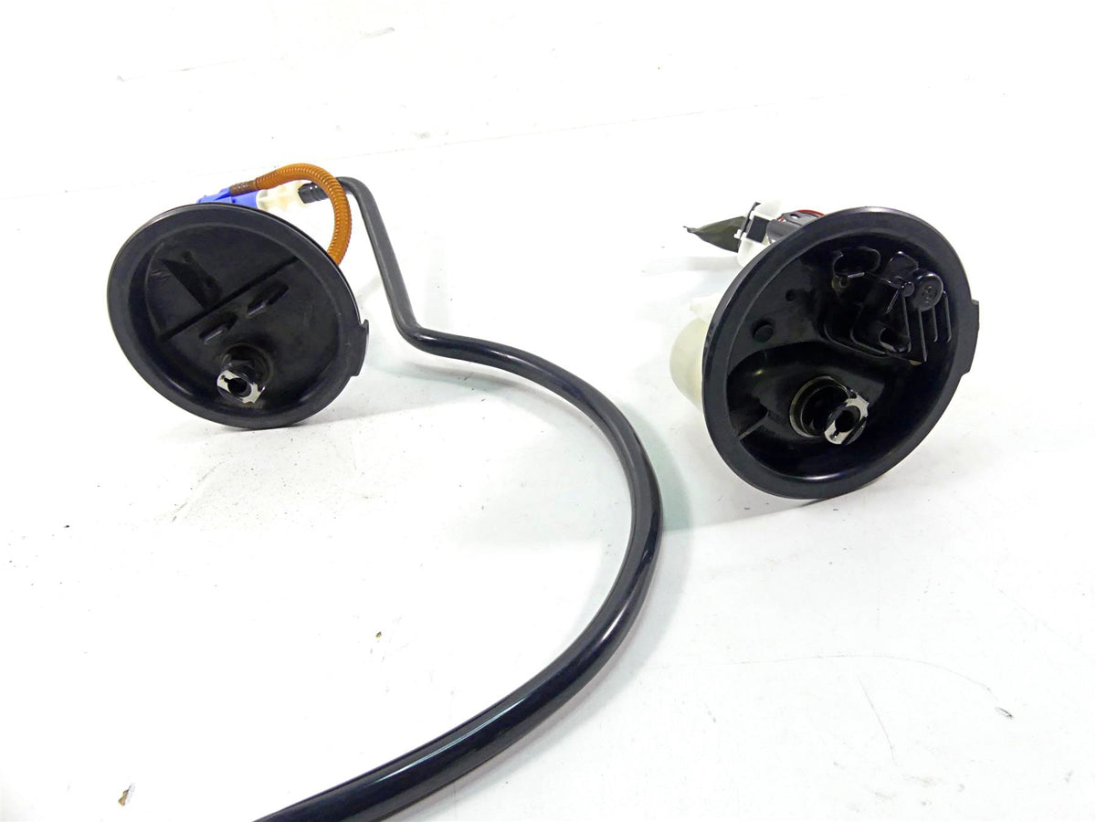 2009 BMW R1200GS K255 Adv Fuel Gas Petrol Pump Set 16147708047 {{ shop.shopifyCountryName }} - Mototech271
