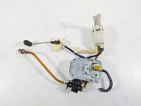 2013 Harley Softail FLSTC Heritage Classic Fuel Gas Pump & Sender 75284-08A {{ shop.shopifyCountryName }} - Mototech271
