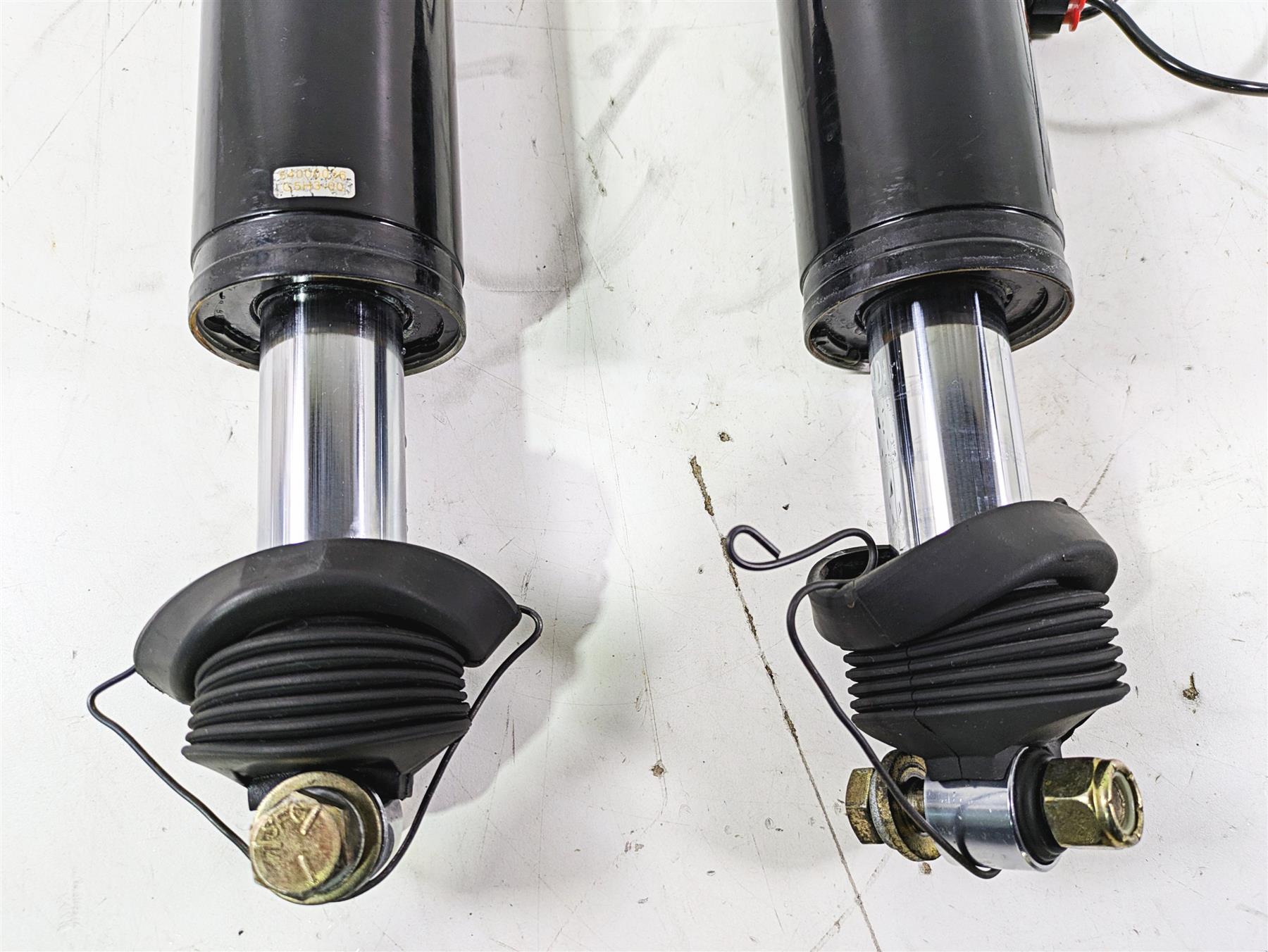 2016 Harley Touring FLTRX Road Glide Rear Shock Damper Set 13" 54000036 {{ shop.shopifyCountryName }} - Mototech271