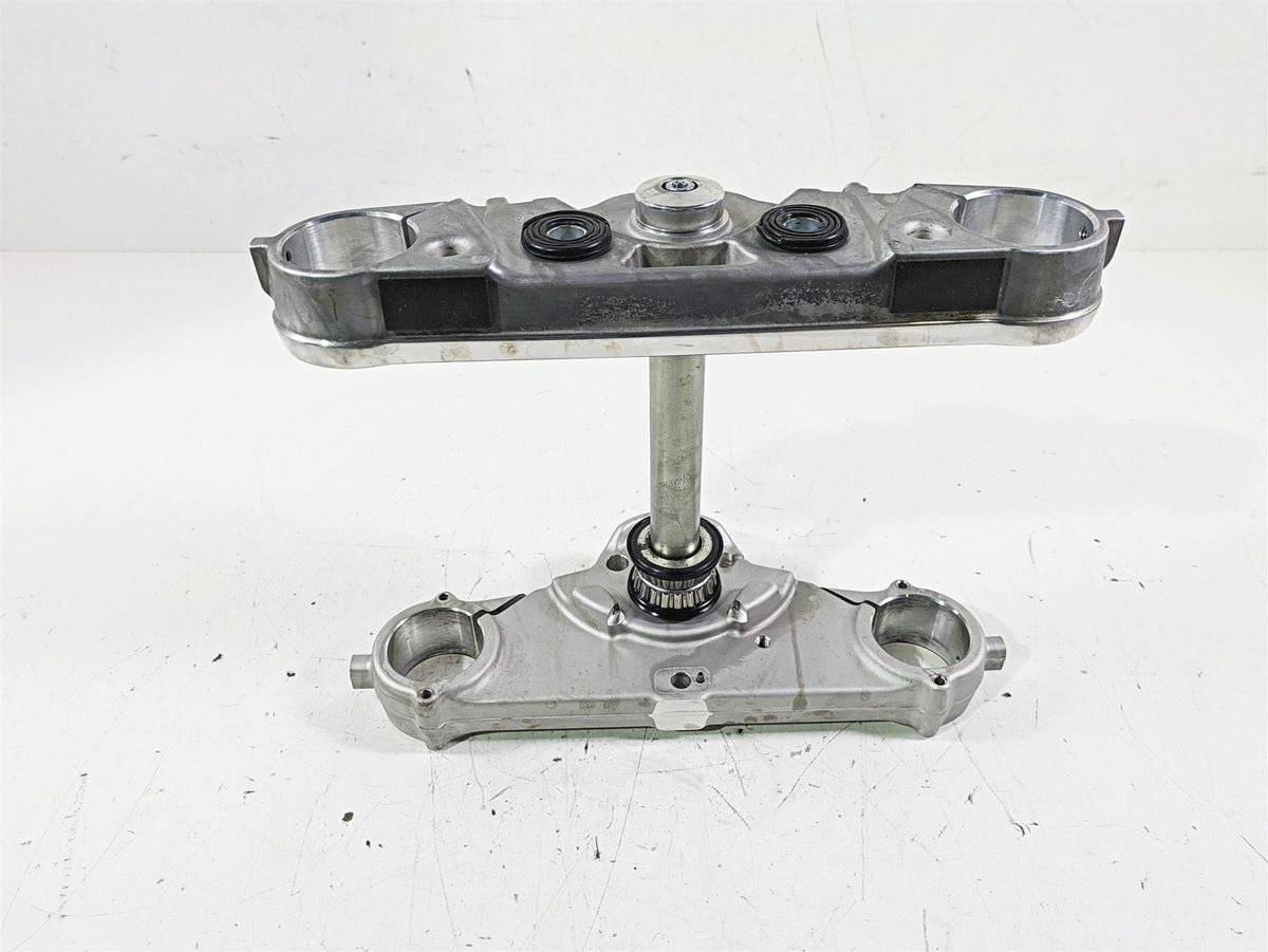 2019 Harley FLHCS Softail Heritage Upper Lower Triple Tree Set 45900181 45900195 {{ shop.shopifyCountryName }} - Mototech271