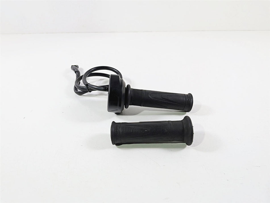 2019 Triumph Speed Triple RS 1050 Ride By Wire Throttle Grip Sensor T2042226 {{ shop.shopifyCountryName }} - Mototech271