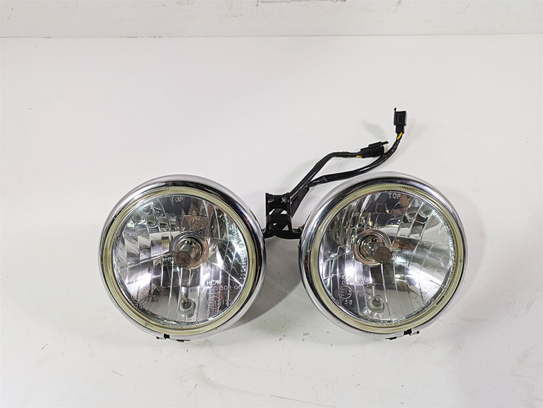 2006 Triumph Rocket 3 Headlight Head Light Lamp & Mounts T2700634 T2701000 | Mototech271