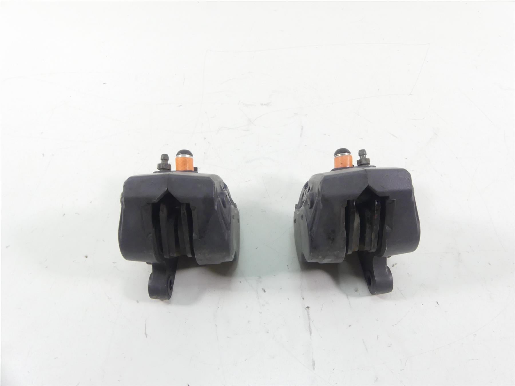 2001 BMW R1150 GS R21 Front Brembo Brake Caliper Set 34112333111 {{ shop.shopifyCountryName }} - Mototech271