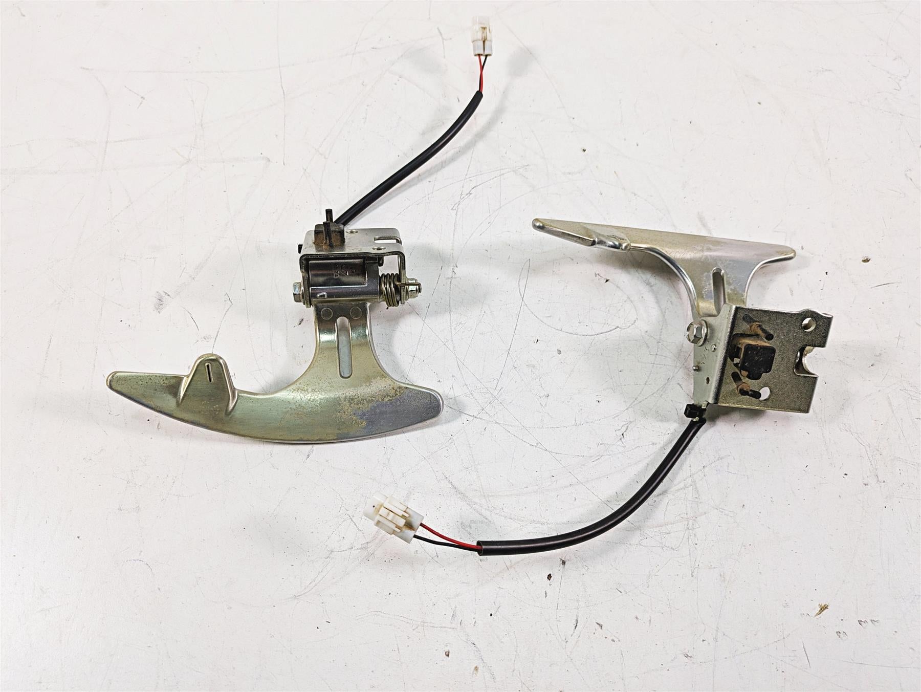 2018 Yamaha YXZ1000R EPS SS Left Right Hand Shifter Shift Paddles B57-2380B-00 {{ shop.shopifyCountryName }} - Mototech271