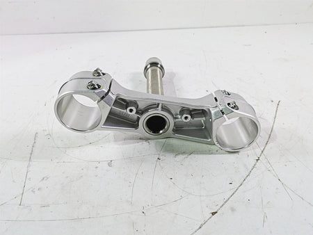2022 MV Agusta F3 800 Rosso Lower Triple Tree Steering Clamp 8000B5700 {{ shop.shopifyCountryName }} - Mototech271