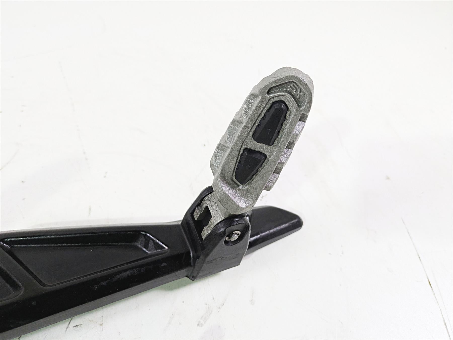 2018 Ducati Hypermotard 939 SP Left Foot Pegs & Mount & Shifter 82412111AA {{ shop.shopifyCountryName }} - Mototech271