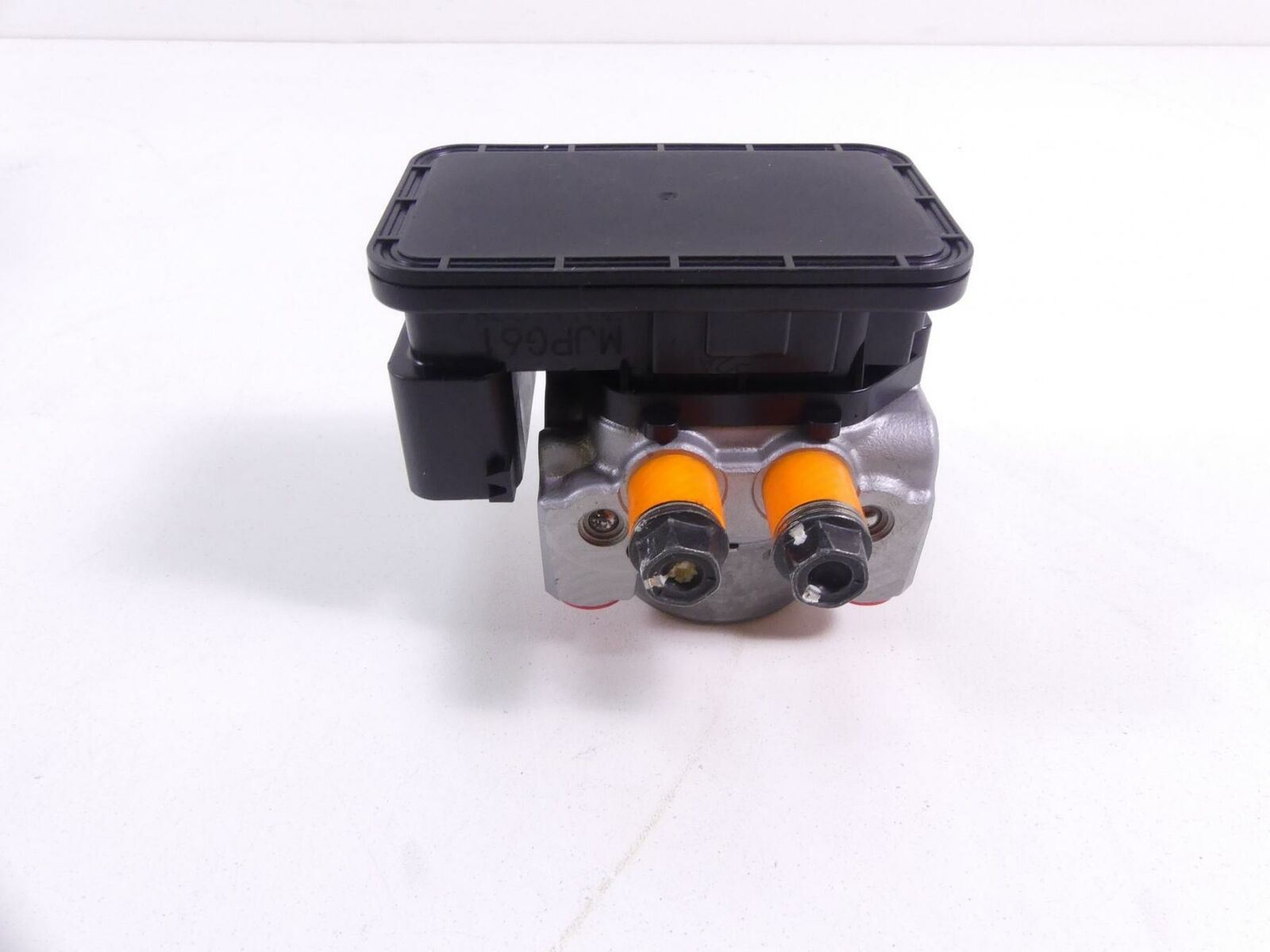 2017 Honda CRF1000 Africa Twin Abs Brake Pump Unit Module 57110-MJP-G61 {{ shop.shopifyCountryName }} - Mototech271