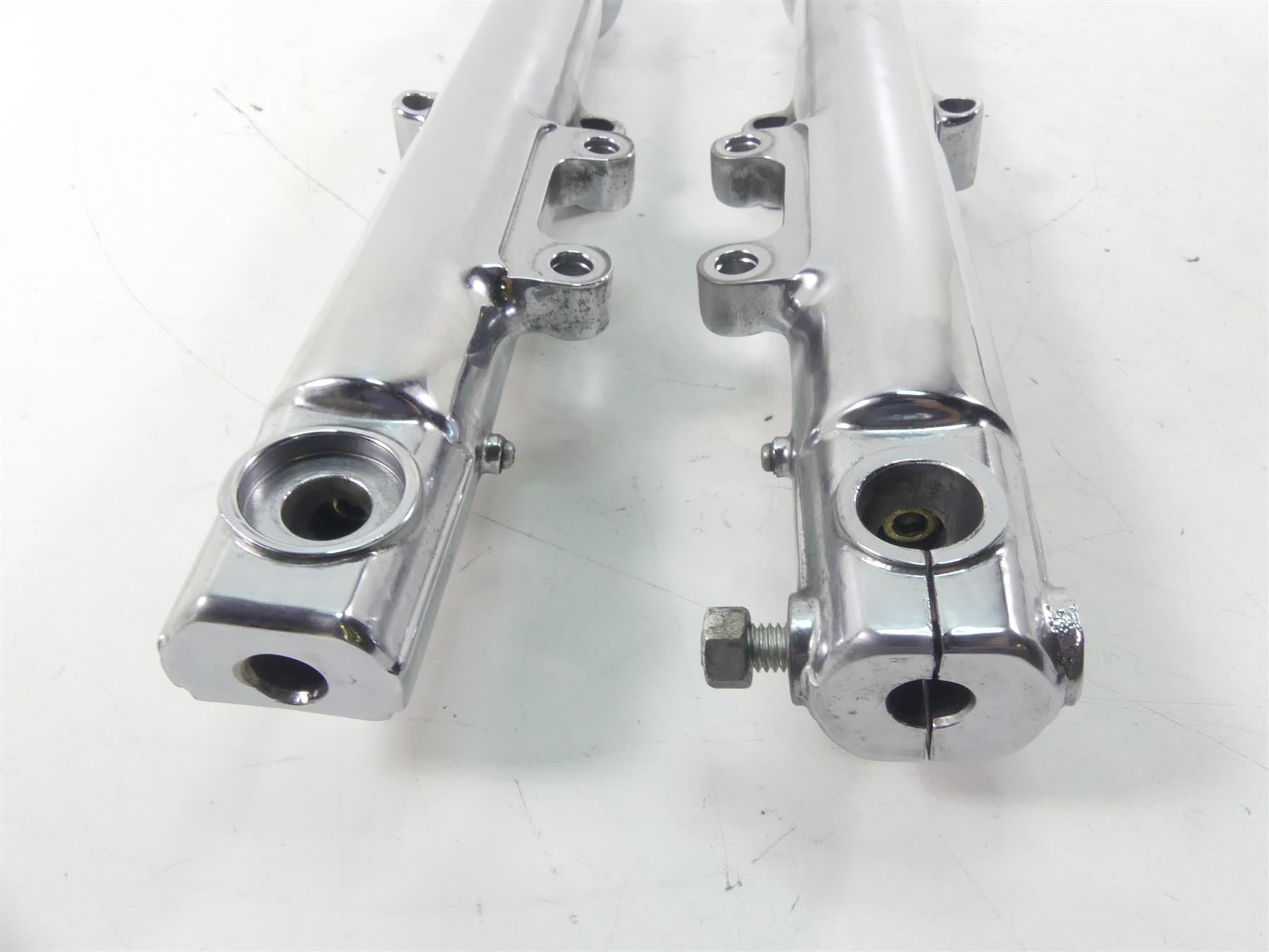 2000 Harley Dyna FXR4 CVO Super Glide Dual Caliper Front Forks 39mm 46188-99 {{ shop.shopifyCountryName }} - Mototech271