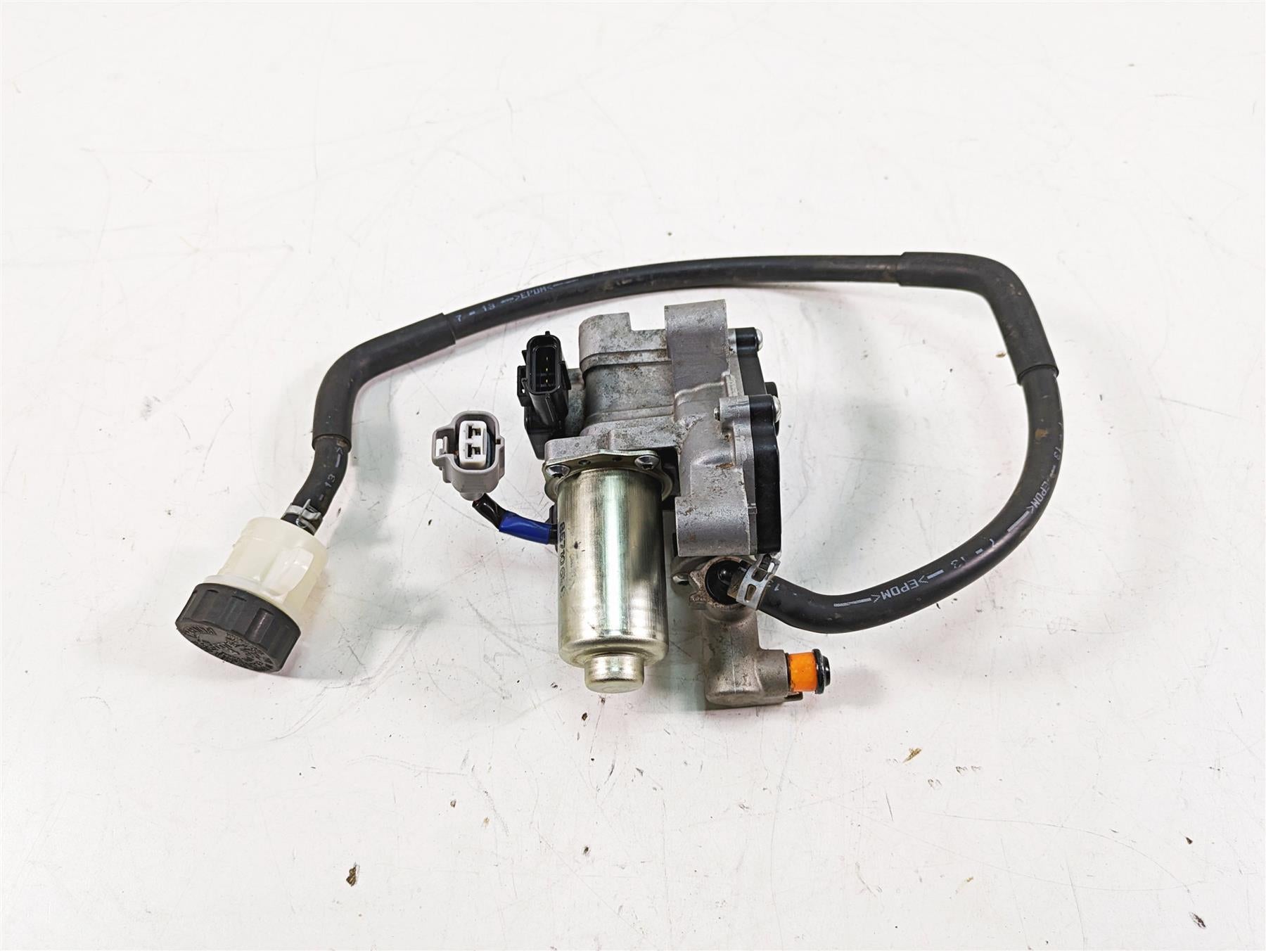 2018 Yamaha YXZ1000R EPS SS Clutch Master Cylinder Actuator B57-82460-00-00