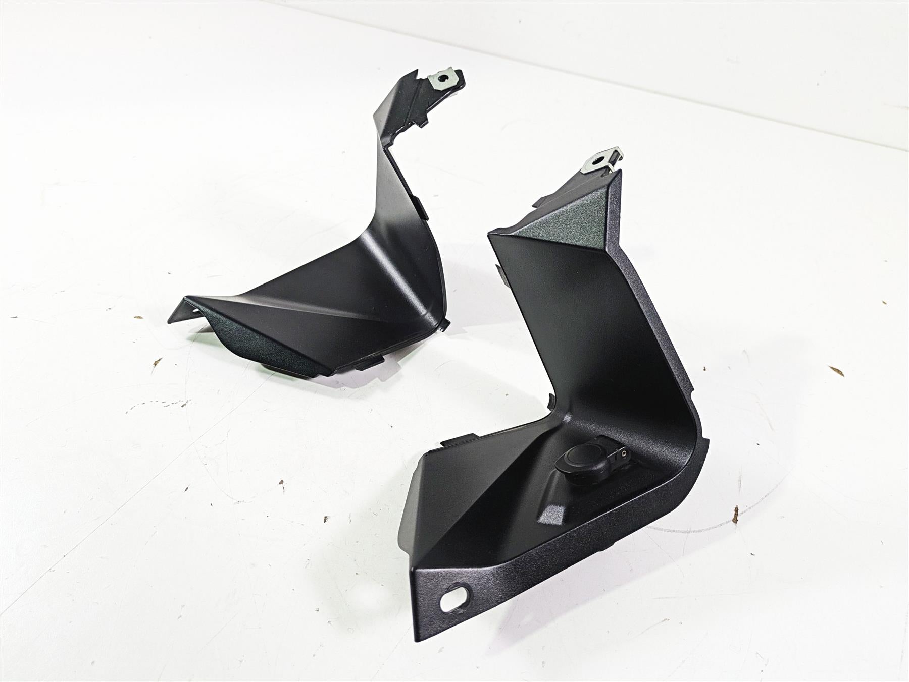 2019 BMW S1000XR K49 Front Inner Internal Fairing Cover Set 46637717048 {{ shop.shopifyCountryName }} - Mototech271