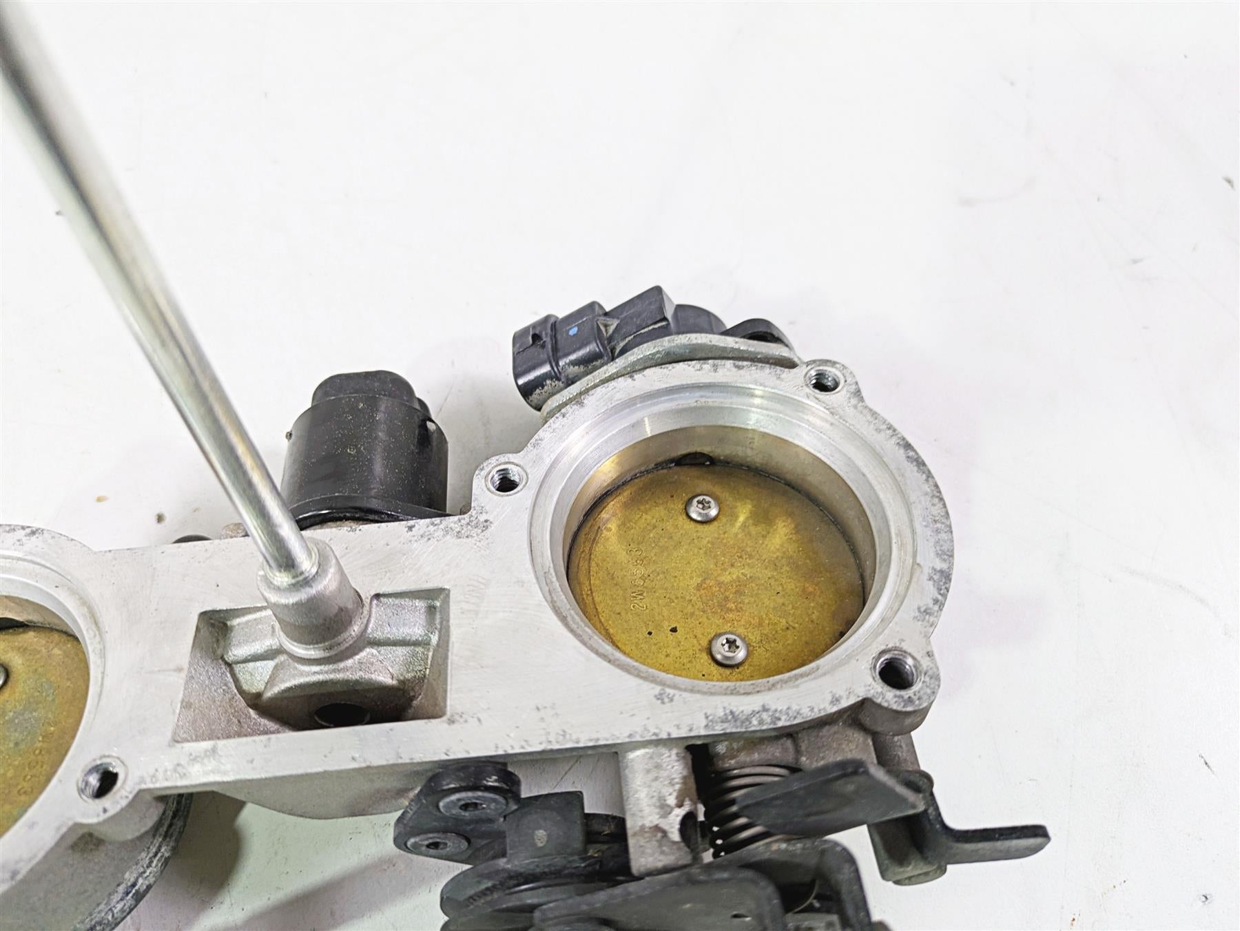 2013 Harley VRSCF Muscle Rod Throttle Body Fuel Injection 27657-01 {{ shop.shopifyCountryName }} - Mototech271
