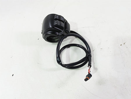 2020 Harley Softail FXST Standard Left Hand Turn Signal Control Switch 71500292 {{ shop.shopifyCountryName }} - Mototech271