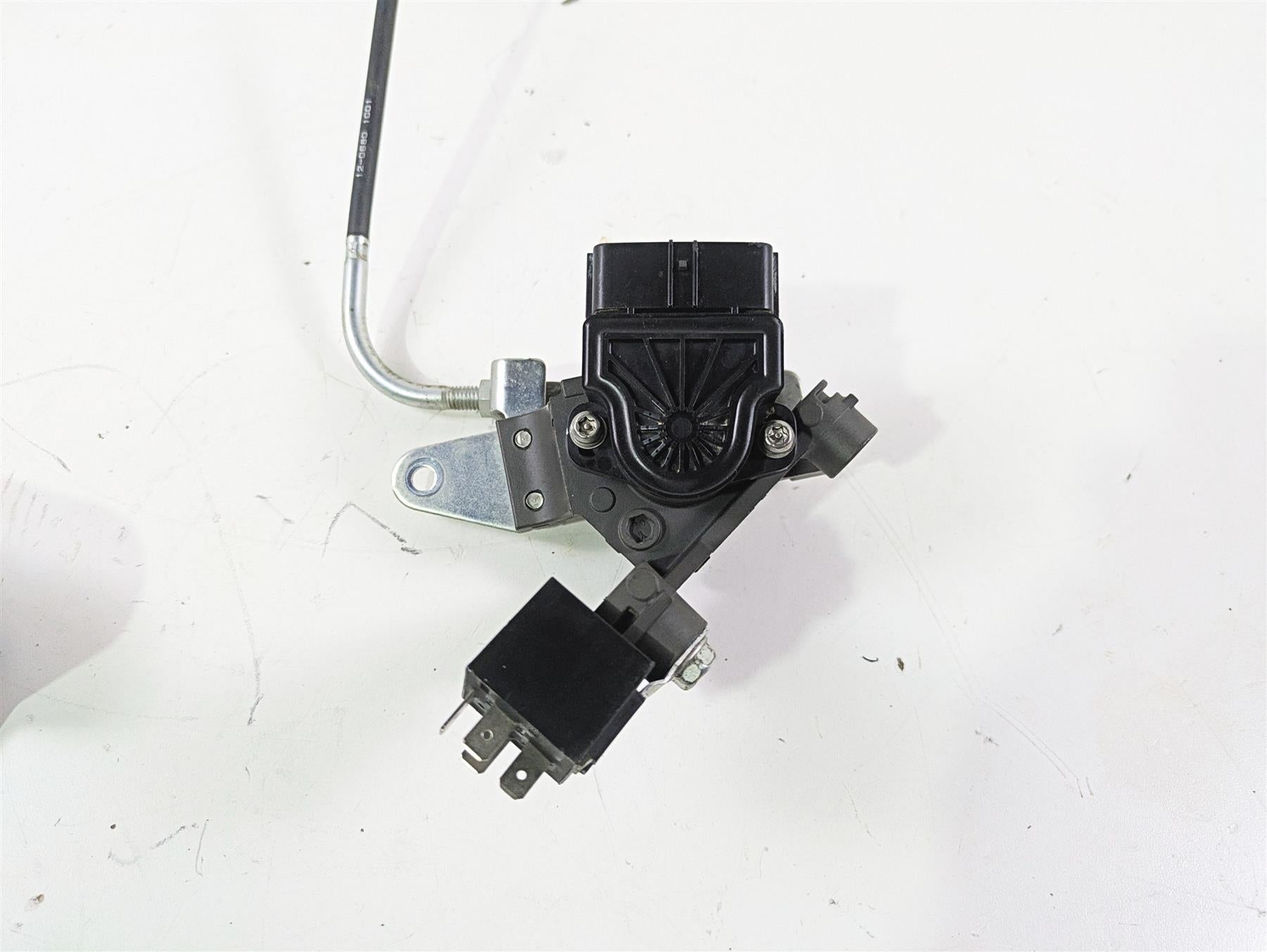 2021 Kawasaki Teryx KRX KRF 1000 Mikuni Throttle Sensor & Cable 39074-0004 {{ shop.shopifyCountryName }} - Mototech271