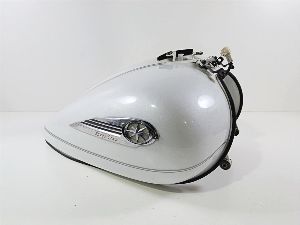 2006 Yamaha XVZ1300 Royal Star Fuel Gas Petrol Tank White 1D6-Y2410-10-05 {{ shop.shopifyCountryName }} - Mototech271