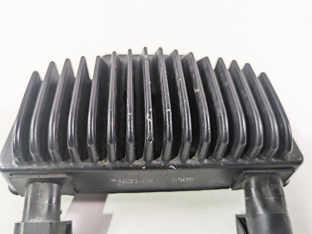 2009 Harley FXDC Dyna Super Glide Rectifier Voltage Regulator 74631-08A {{ shop.shopifyCountryName }} - Mototech271