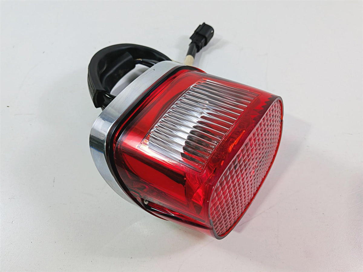 2018 Harley Touring FLHTCU Electra Glide Taillight Tail Light Lamp 68140-04-Mototech271