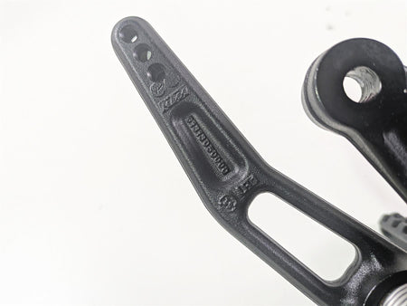 2017 KTM 1290 Super Duke GT Front Right Footpeg & Brake Pedal 6130303910033S {{ shop.shopifyCountryName }} - Mototech271