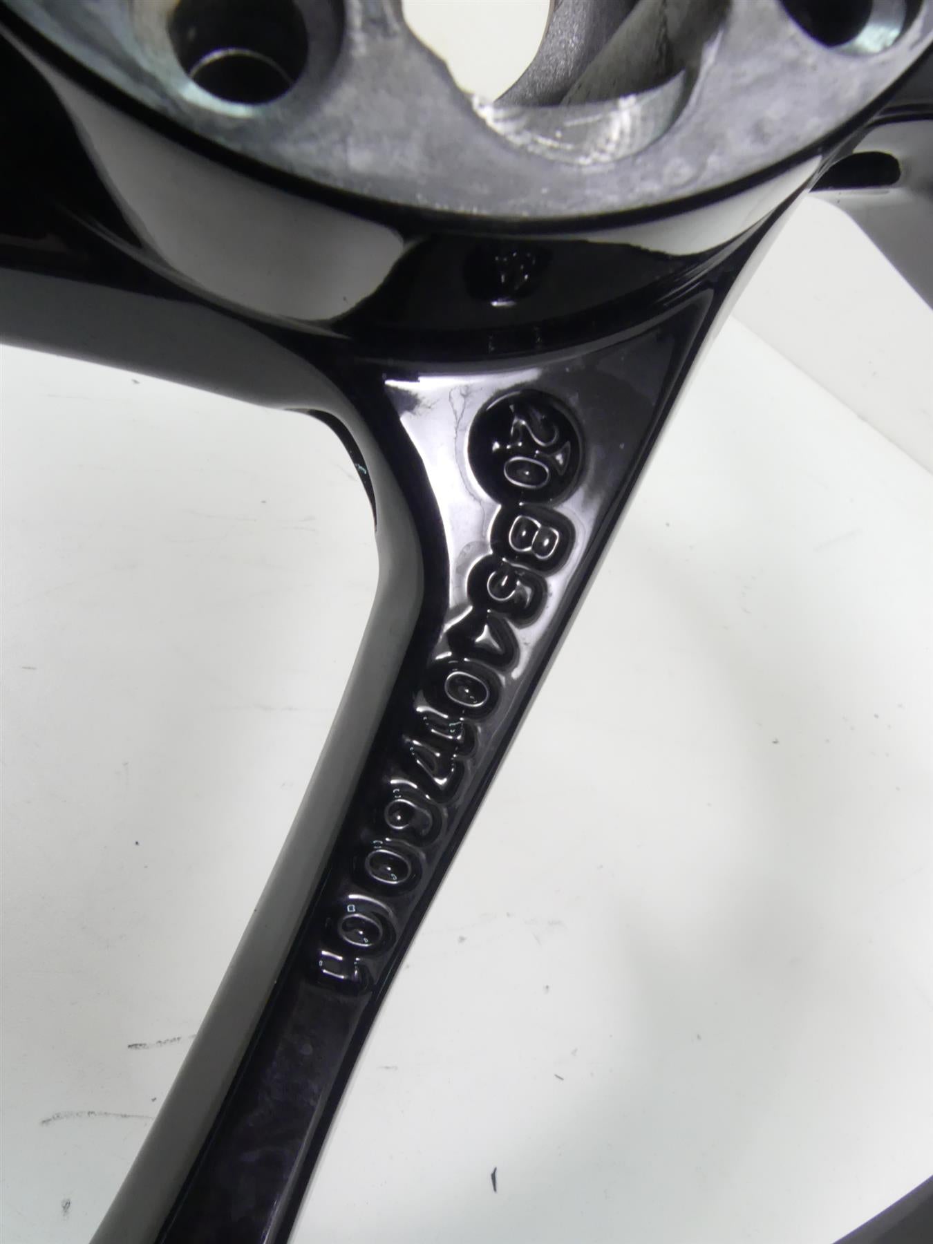 2020 Triumph Speed Triple RS 1050 Straight Rear 17x6 Wheel Rim T2010574 {{ shop.shopifyCountryName }} - Mototech271