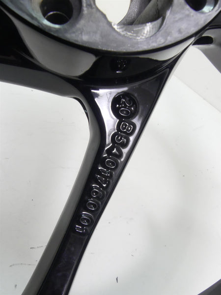 2020 Triumph Speed Triple RS 1050 Straight Rear 17x6 Wheel Rim T2010574 {{ shop.shopifyCountryName }} - Mototech271