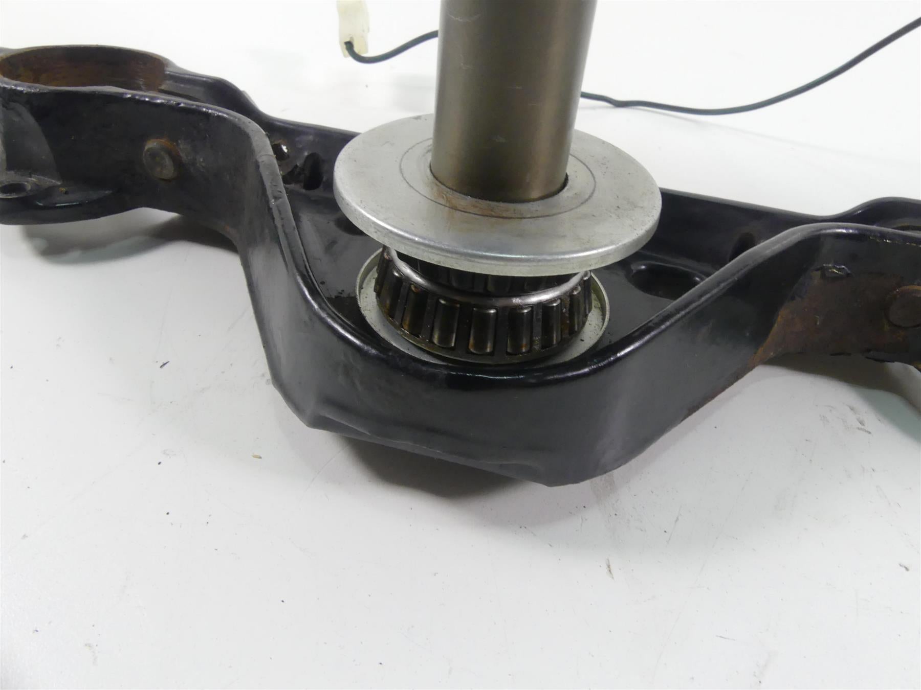 2013 Harley Touring FLTRX Road Glide Triple Tree Riser Clamp Set 45446-09 {{ shop.shopifyCountryName }} - Mototech271