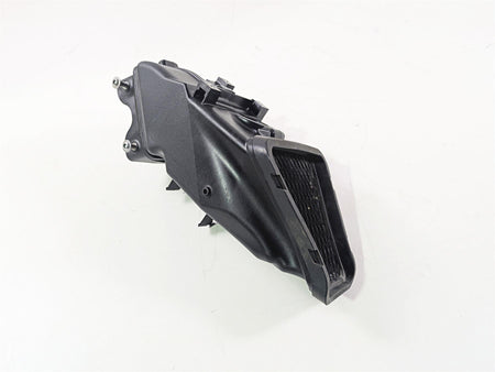 2016 Kawasaki ZX10R Ninja Front Center Air Duct Scoop Ram 39045-0041 {{ shop.shopifyCountryName }} - Mototech271