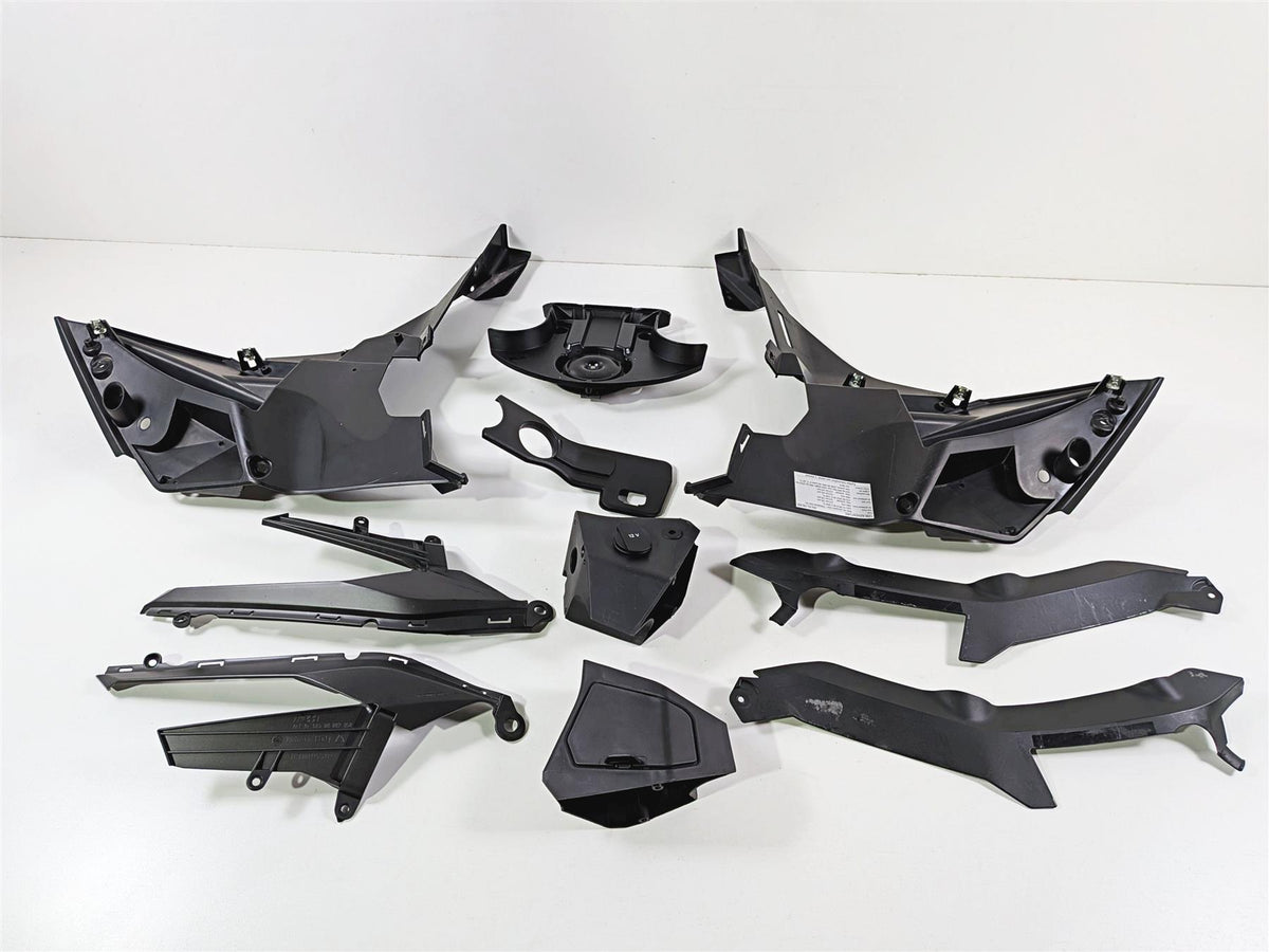 2016 KTM 1290 Super Adventure Plastic Infill Cover Fairing Set 60308058100 {{ shop.shopifyCountryName }} - Mototech271