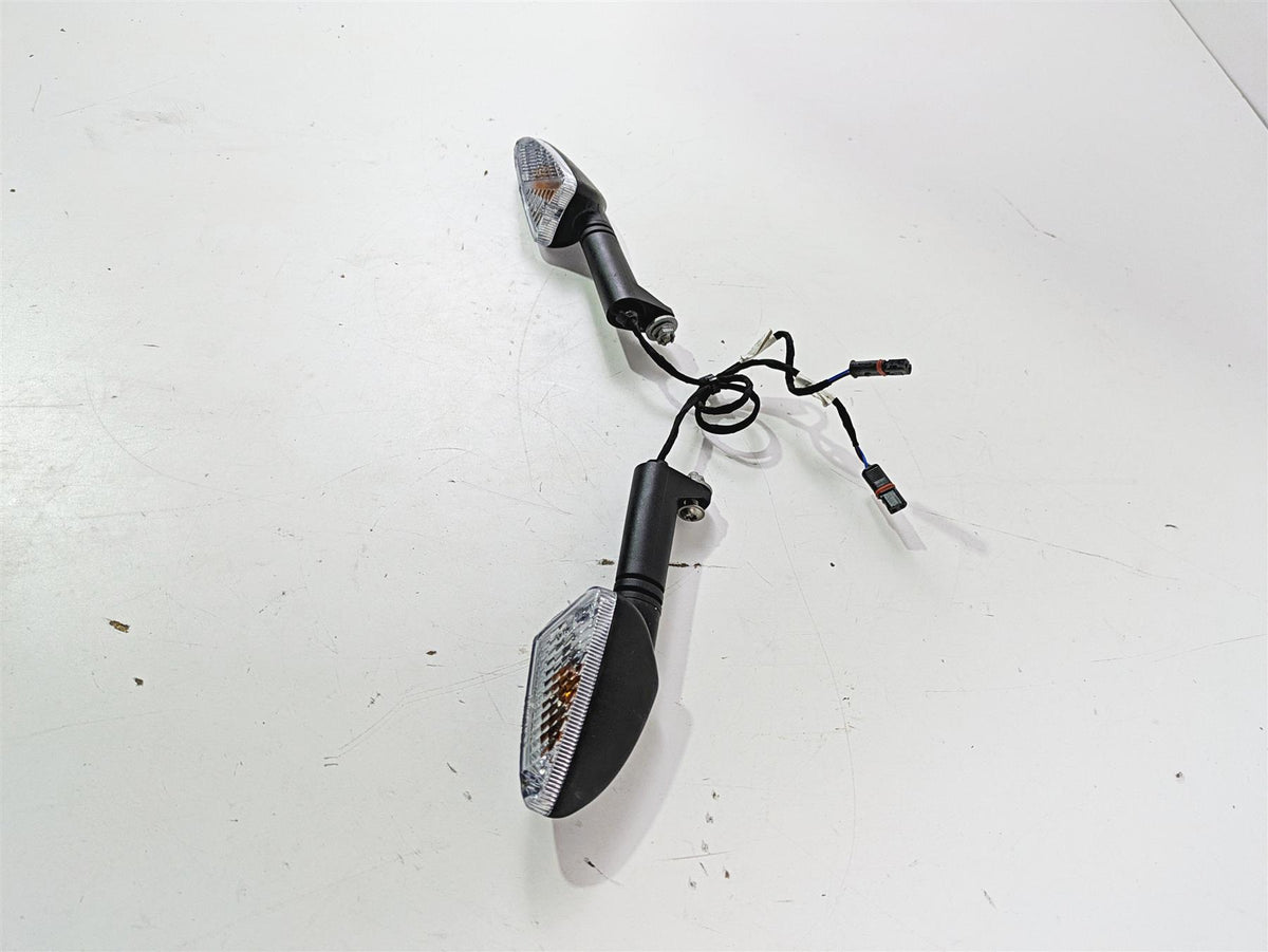 2017 BMW F800GS Adv K75 Rear Blinker Turn Signal Set 63138534352 63138534353 {{ shop.shopifyCountryName }} - Mototech271