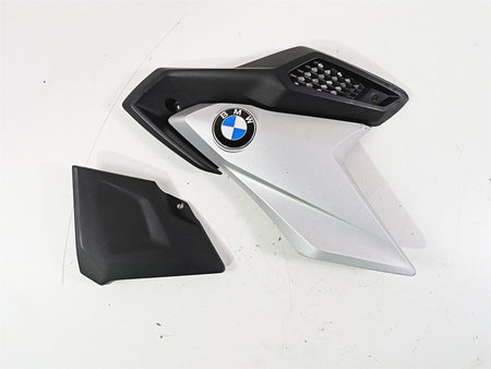 2019 BMW G310GS K02 Right Main Cover Fairing Emblem Set 46638560418 {{ shop.shopifyCountryName }} - Mototech271