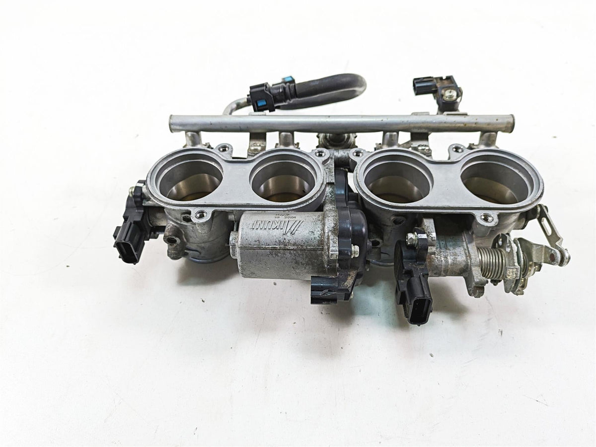 2007 Yamaha R1 YZFR1 Mikuni Throttle Body Bodies & Wiring 4C8-13750-00-00 {{ shop.shopifyCountryName }} - Mototech271