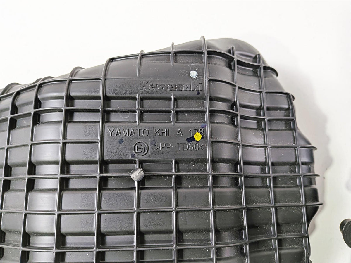 2024 Kawasaki EX500 Ninja 40th An. Air Cleaner Breather Filter Box 11010-1858 {{ shop.shopifyCountryName }} - Mototech271