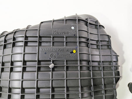 2024 Kawasaki EX500 Ninja 40th An. Air Cleaner Breather Filter Box 11010-1858 {{ shop.shopifyCountryName }} - Mototech271