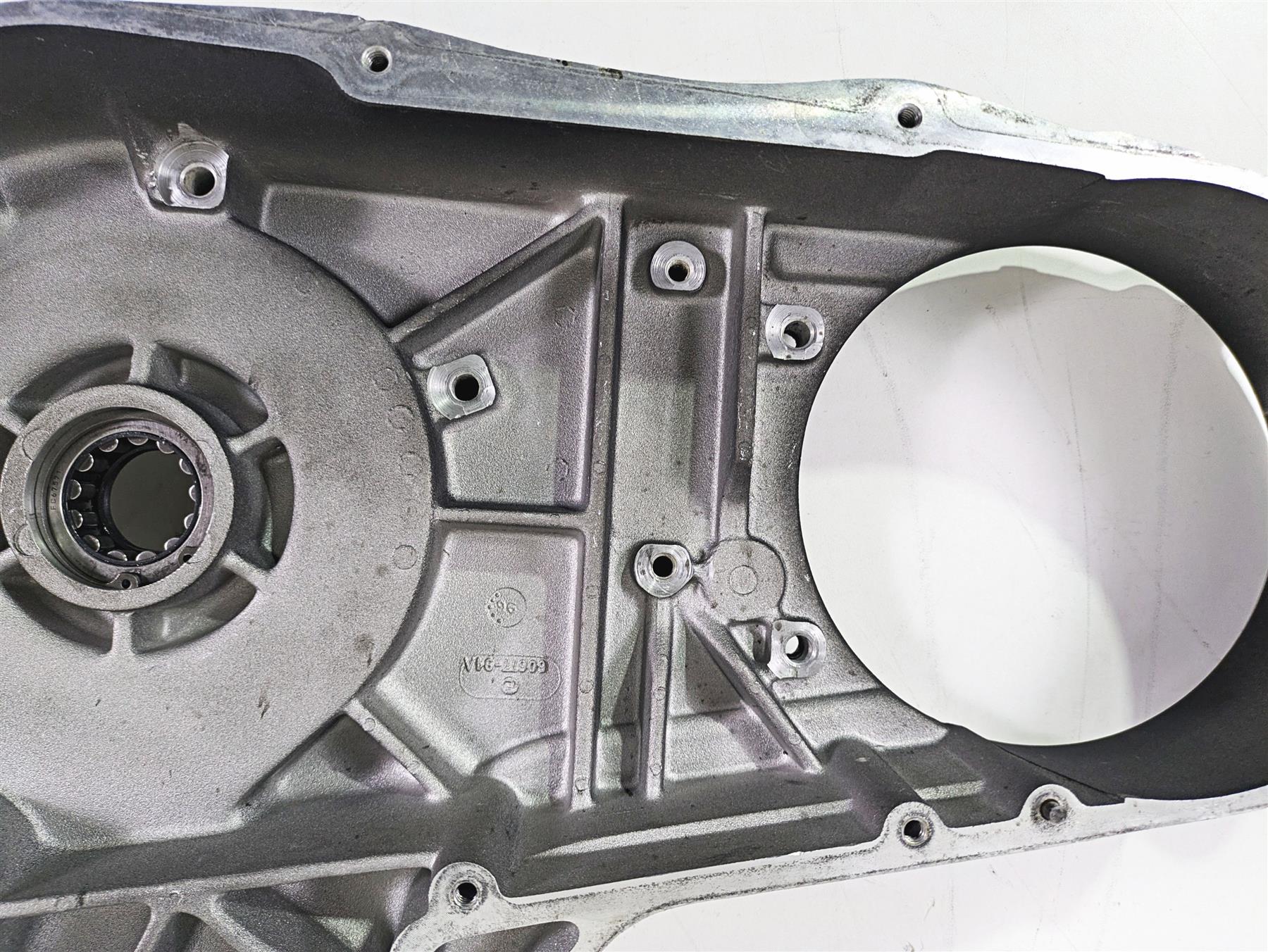 1996 Harley Touring FLHTCUI Electra Glide Inner Primary Clutch Cover 60677-94A {{ shop.shopifyCountryName }} - Mototech271