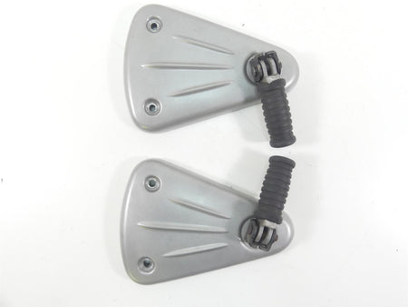 2002 Triumph Bonneville America Rear Passenger Footpeg Foot Peg Set T2081040 {{ shop.shopifyCountryName }} - Mototech271