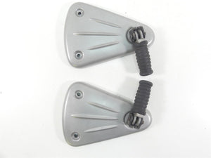 2002 Triumph Bonneville America Rear Passenger Footpeg Foot Peg Set T2081040 | Mototech271