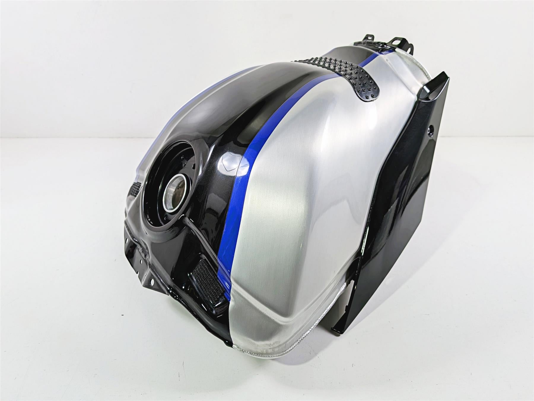 2022 Yamaha YZF R1 R1M RN65 Aluminum Fuel Gas Petrol Tank B4S-Y2410-10-02-Mototech271
