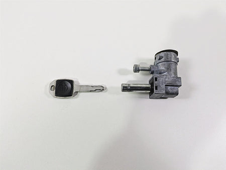 2019 Harley Softail FXDR 114 Steering Fork Lock & Key Set 45600049 {{ shop.shopifyCountryName }} - Mototech271