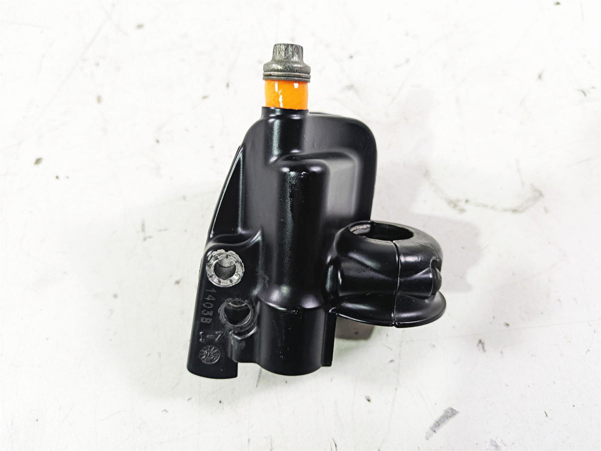 2003 Harley Touring FLHTCUI 100TH E-Glide Front Brake Master Cylinder 45013-96E {{ shop.shopifyCountryName }} - Mototech271