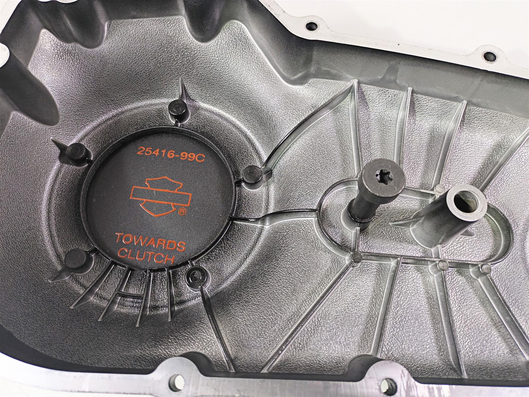 2009 Harley FXDC Dyna Super Glide Outer Primary Drive Clutch Cover Mid 60761-06 {{ shop.shopifyCountryName }} - Mototech271