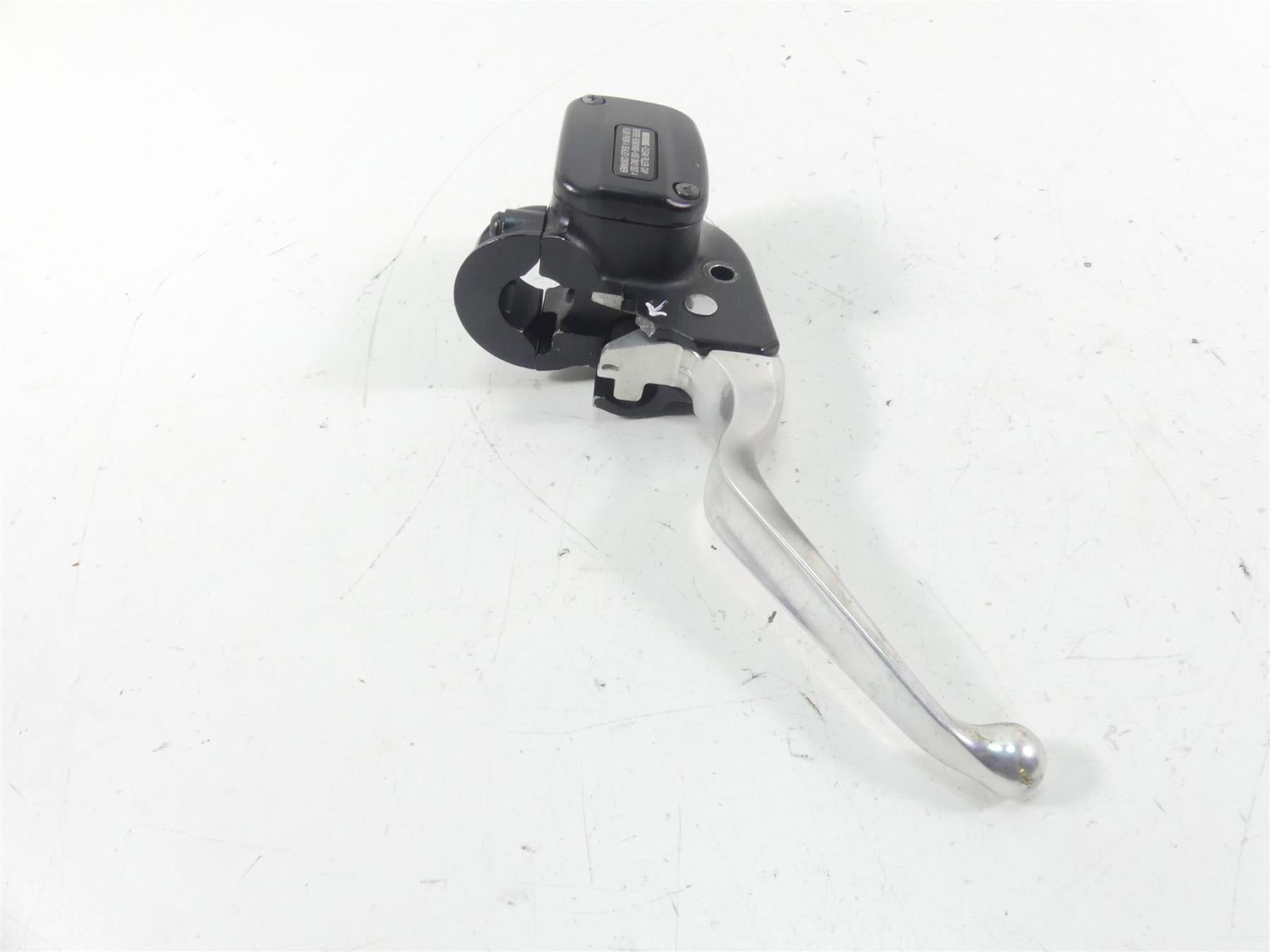 2021 Harley Softail FXBBS Street Bob Front Brake Master Cylinder -Read 41700233 {{ shop.shopifyCountryName }} - Mototech271